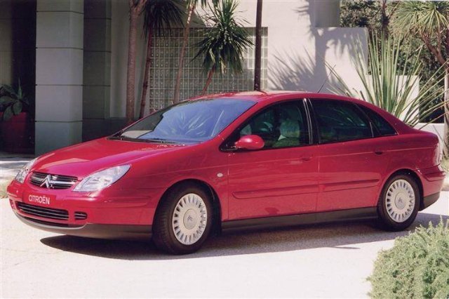 citroenc5_750_500_70.jpg.94f98a8299bf162c838f695618d3fbec.jpg